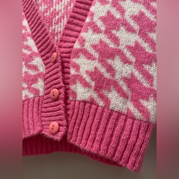 NastyGal Got Knit Right Barbiecore Pink & White Houndstooth Cropped Cardigan - S - Picture 10 of 17